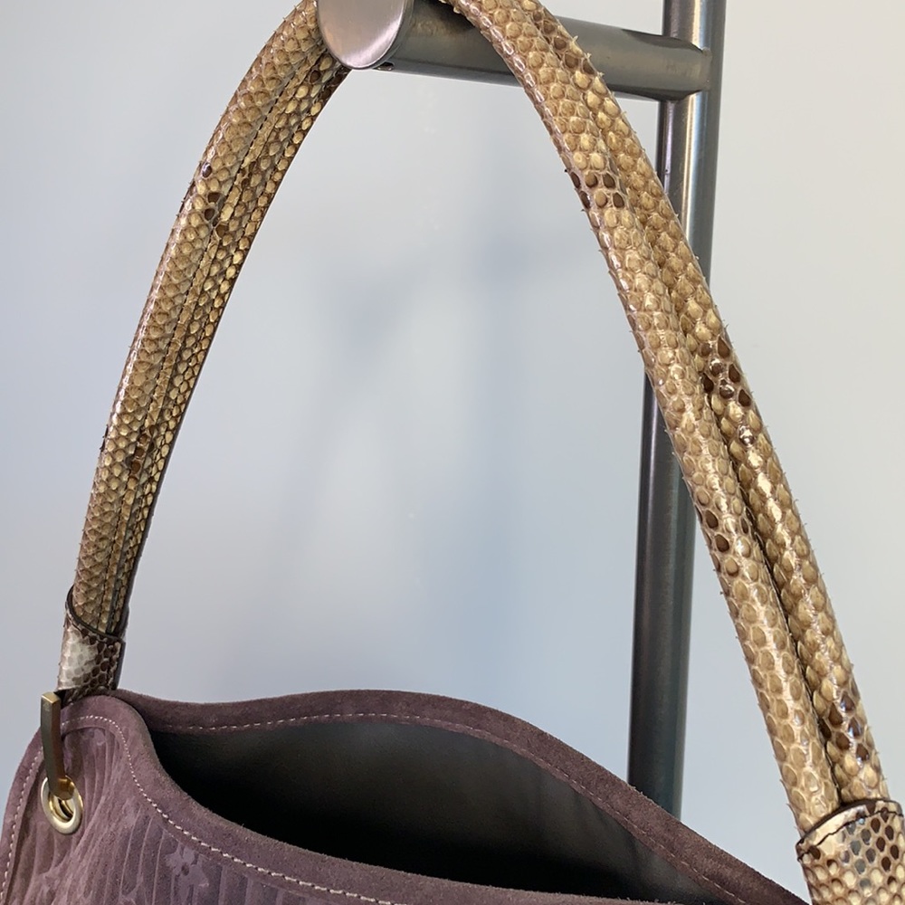 LOUIS VUITTON PYTHON SUEDE NUBUCK SHOULDER BAG - Picture 3 of 16